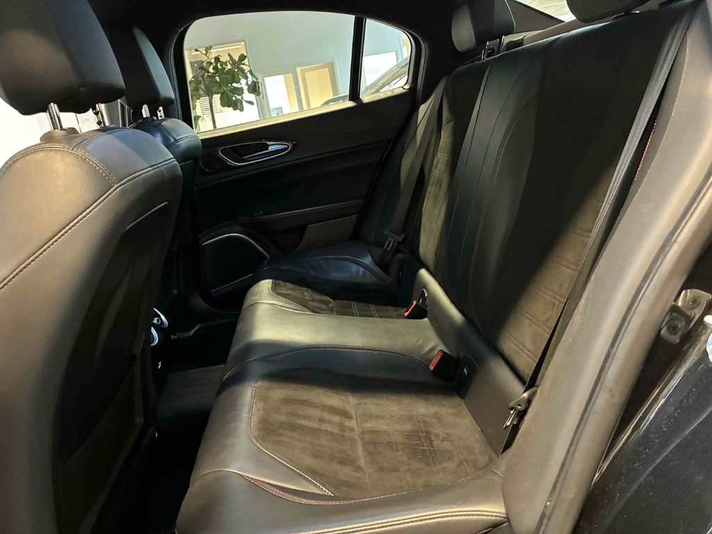 Alfa Romeo Giulia 2017