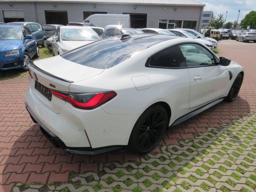 BMW M4 2023