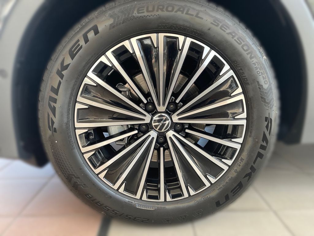 Volkswagen Tiguan 2025
