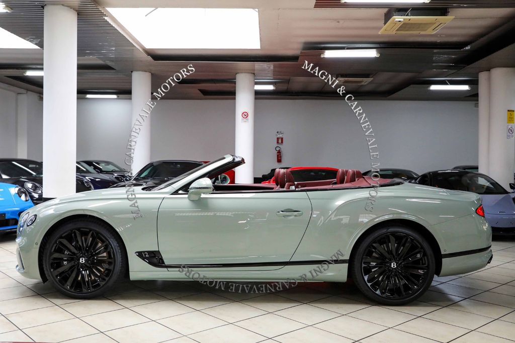 Bentley Continental GTC 2023