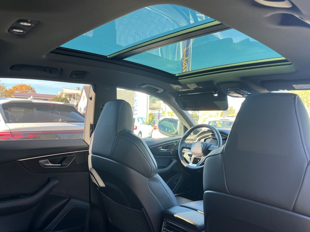 Audi SQ8 2023