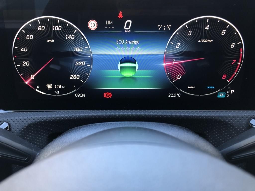 Mercedes-Benz CLA 200 2025