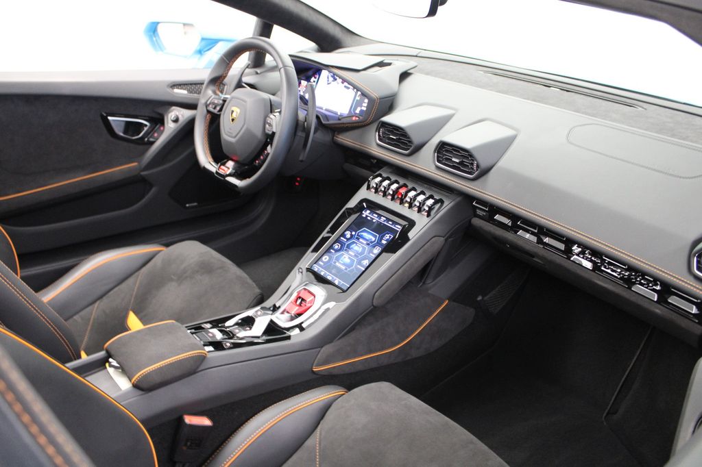 Lamborghini Huracán 2022