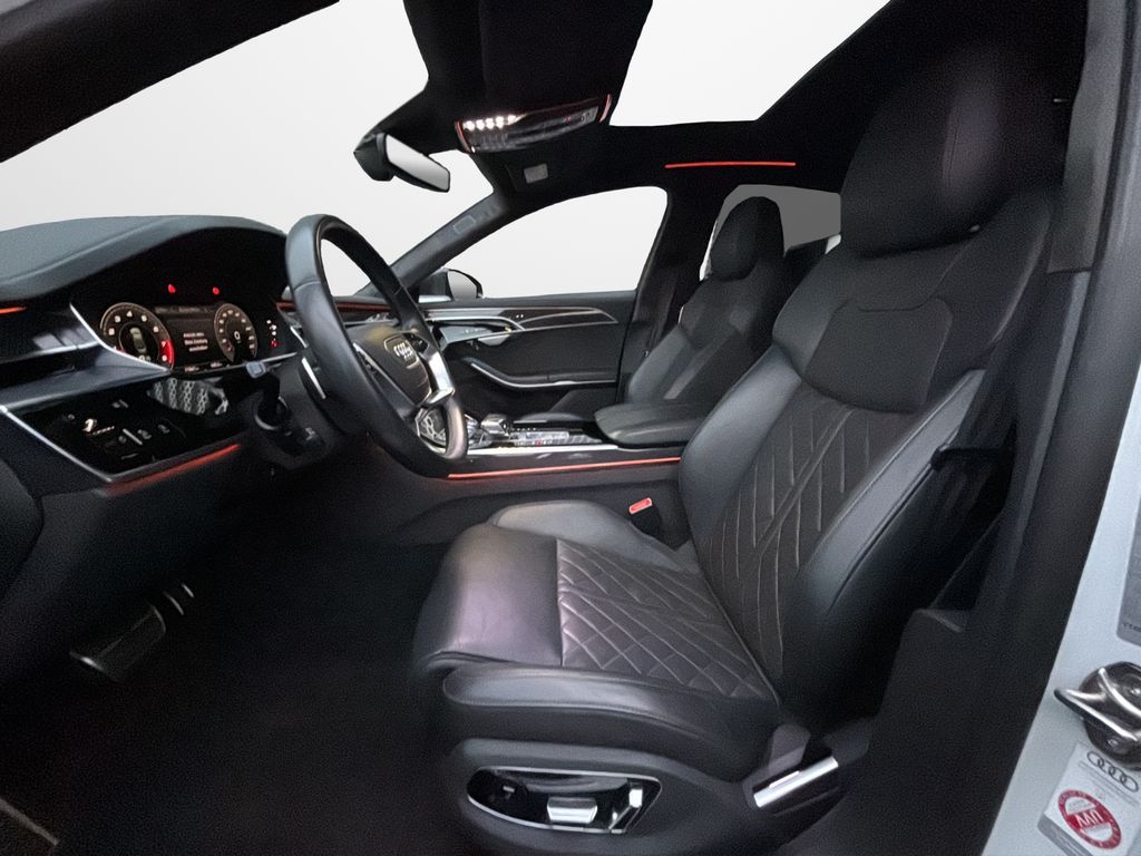 Audi S8 2021