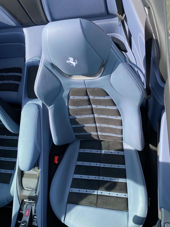 Ferrari Portofino 2022