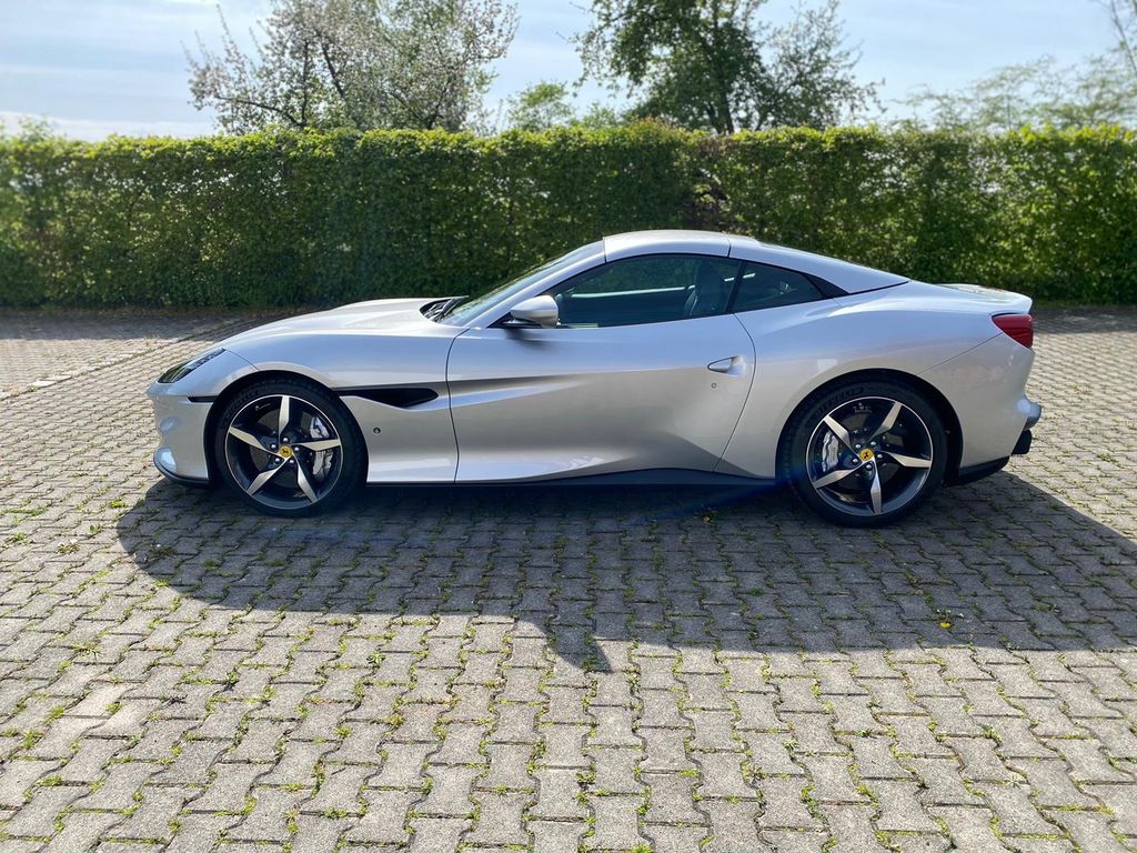 Ferrari Portofino 2022
