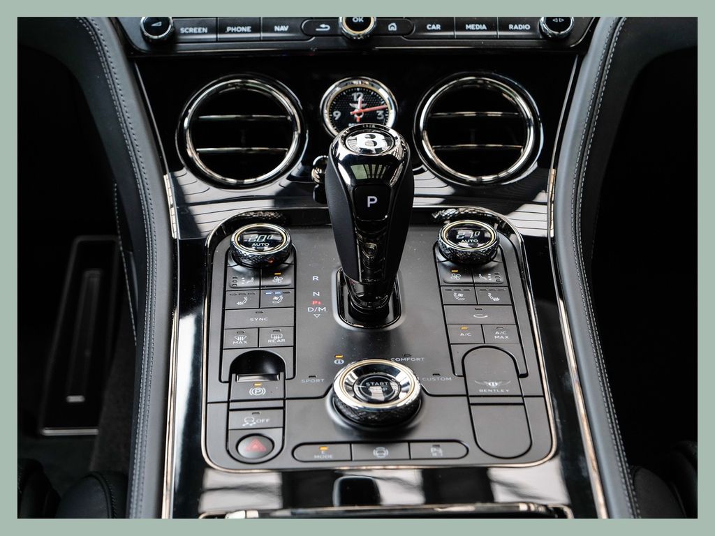 Bentley Continental GT 2025