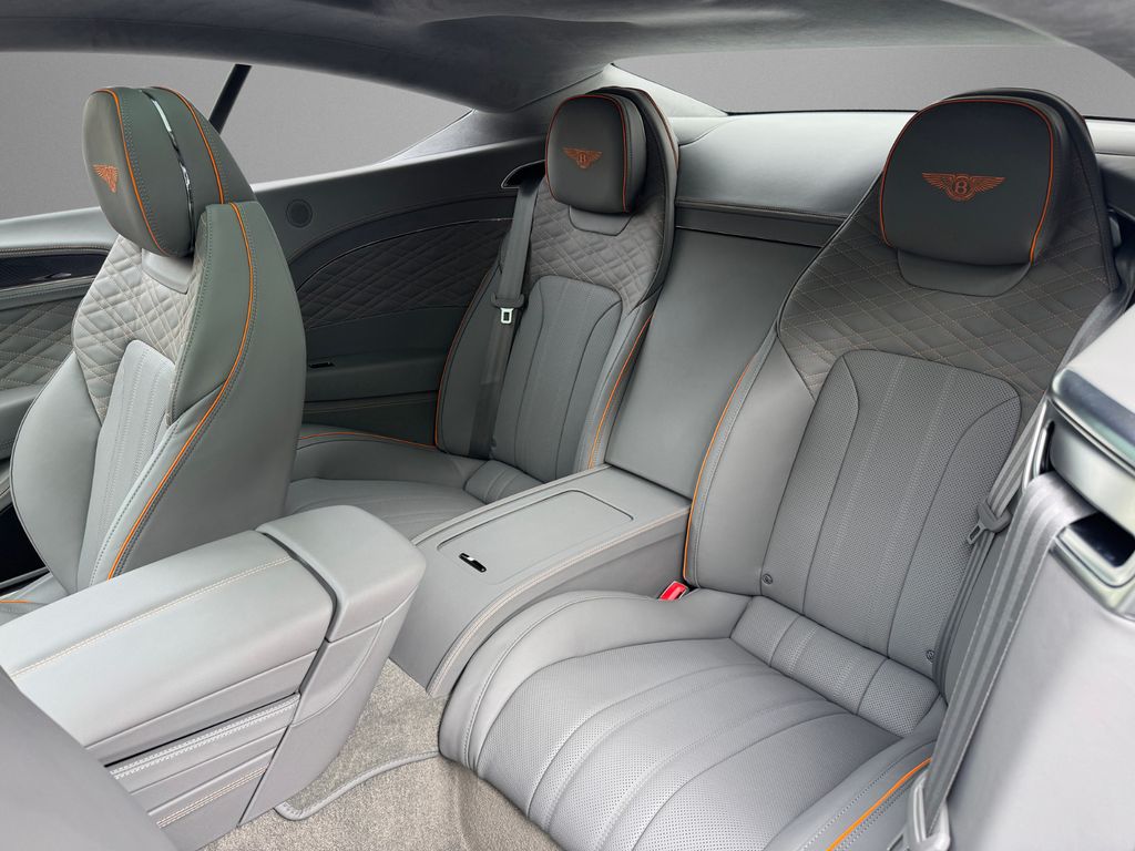 Bentley Continental GT 2025