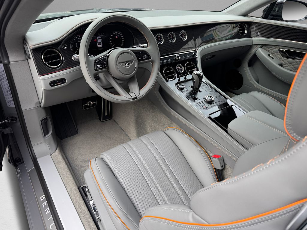 Bentley Continental GT 2025
