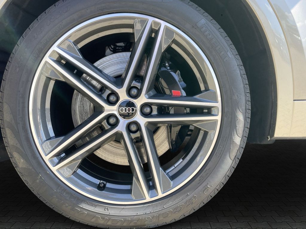 Audi SQ5 2025