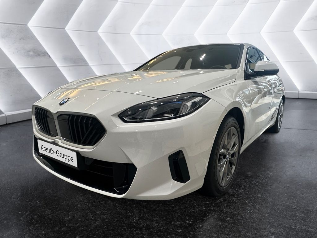 BMW 118 2025