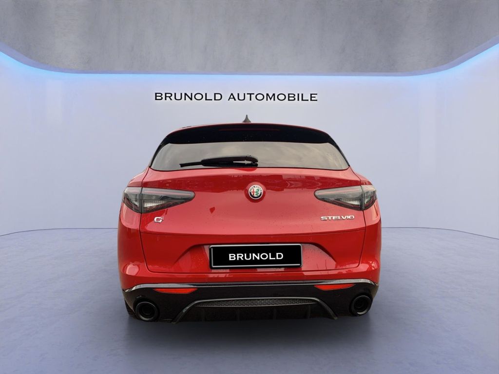 Alfa Romeo Stelvio 2023