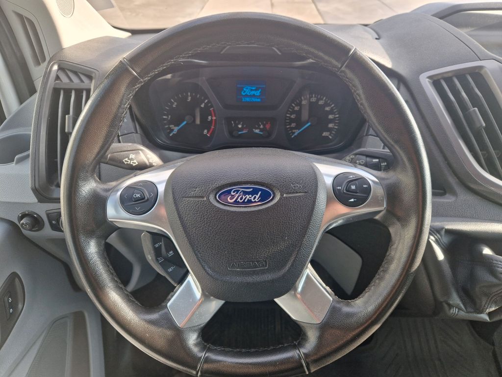 Ford Transit 2019