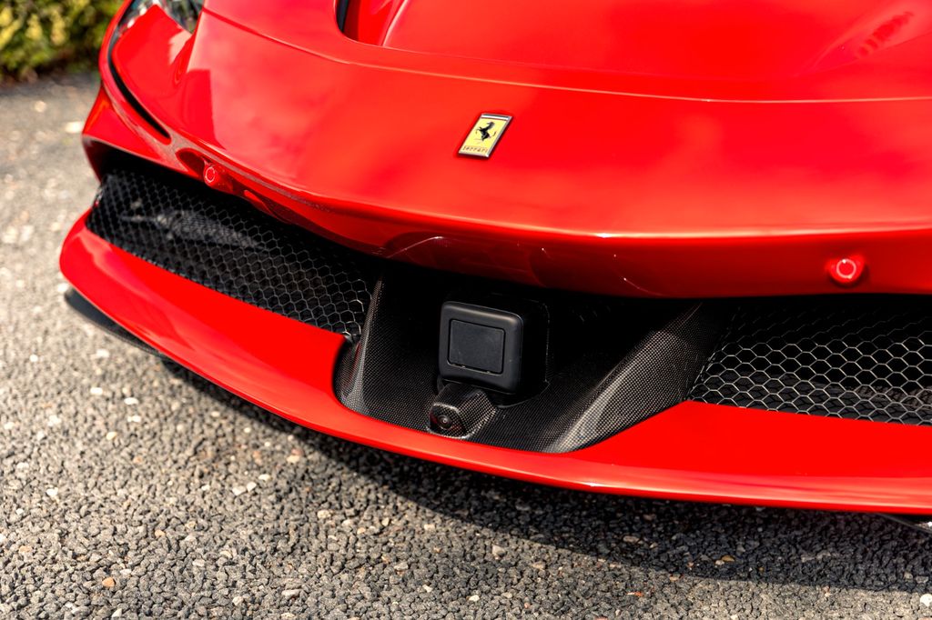 Ferrari SF90 2025