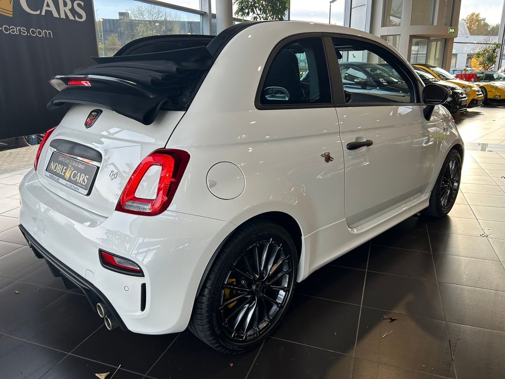 Abarth 695C 2024