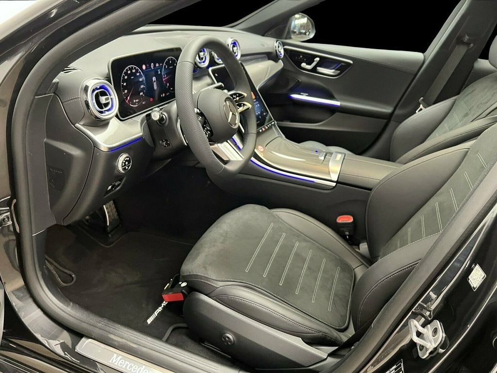 Mercedes-Benz C 200 2025