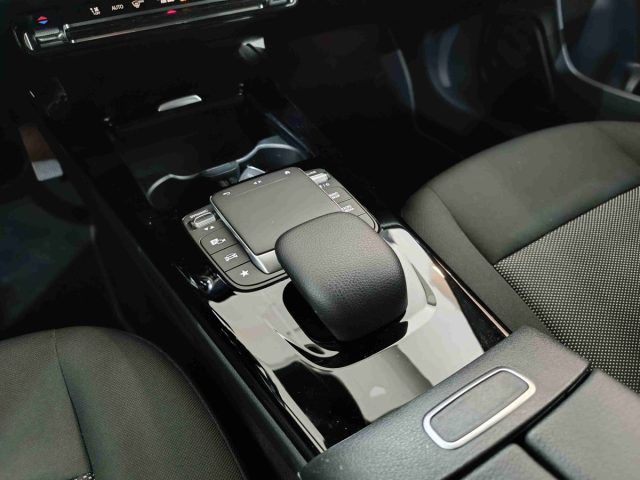 Mercedes-Benz CLA 180 Shooting Brake 2021