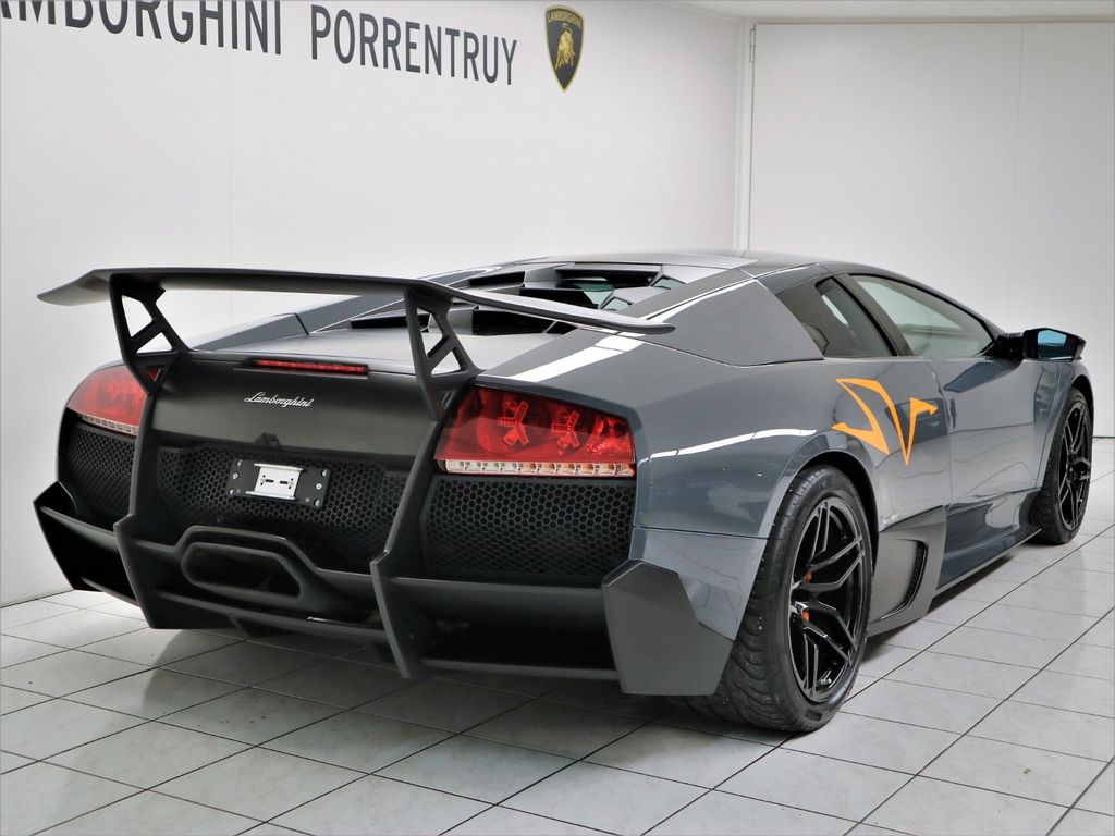 Lamborghini Murciélago 2010