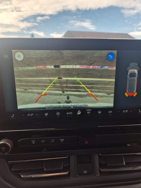 Ford Tourneo Custom 2025