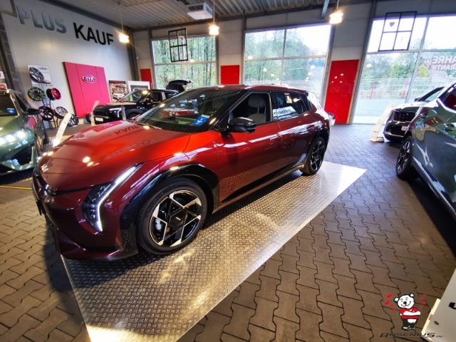 Kia EV4