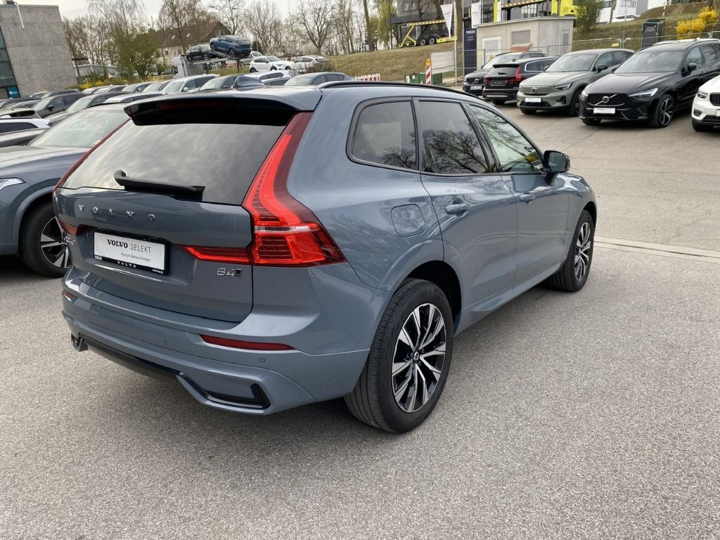 Volvo XC60 2022