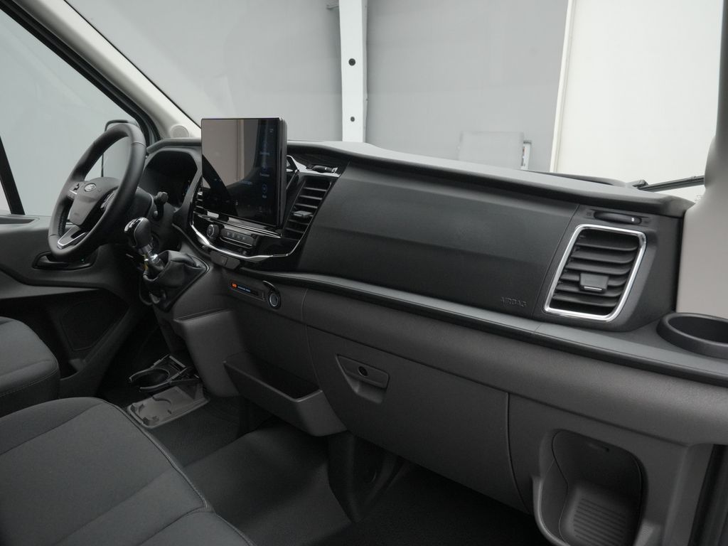 Ford Transit 2025