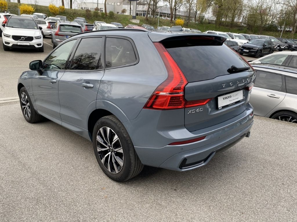 Volvo XC60 2022