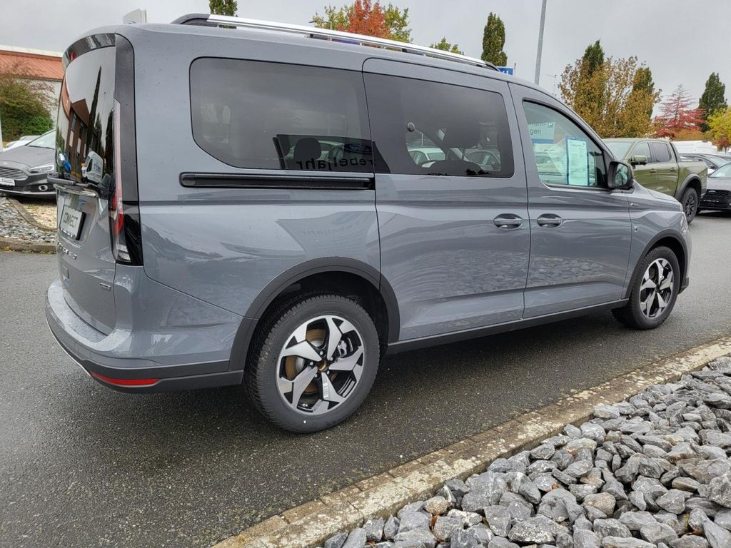 Ford Grand Tourneo