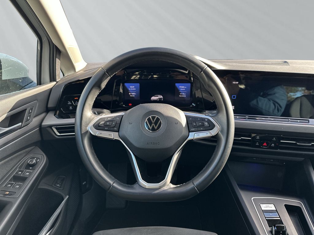 Volkswagen Golf 2021