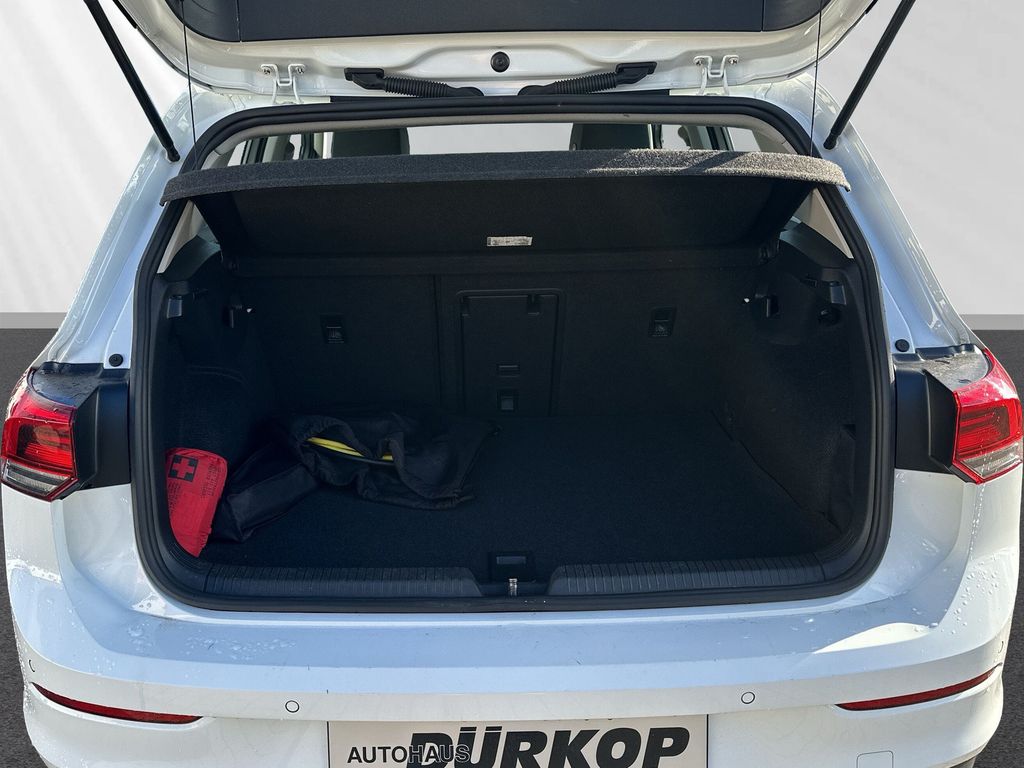 Volkswagen Golf 2021