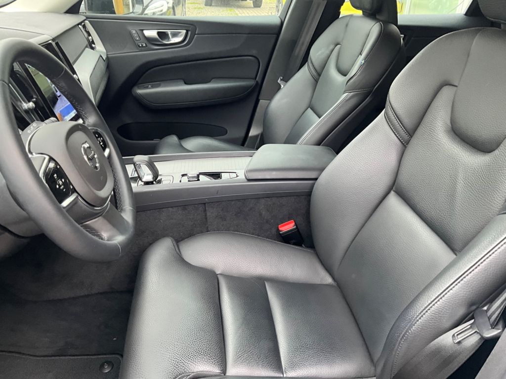 Volvo XC60 2023