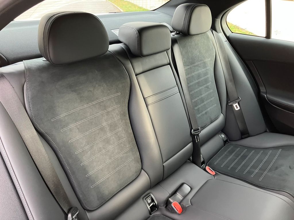 Mercedes-Benz C 220 2024