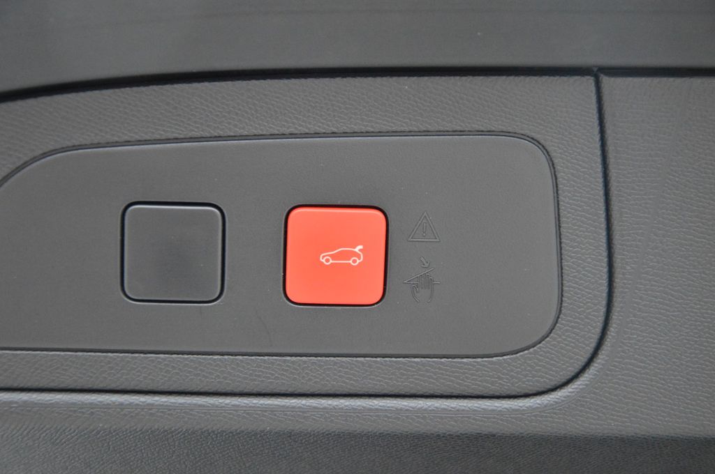 DS Automobiles DS7 (Crossback) 2021