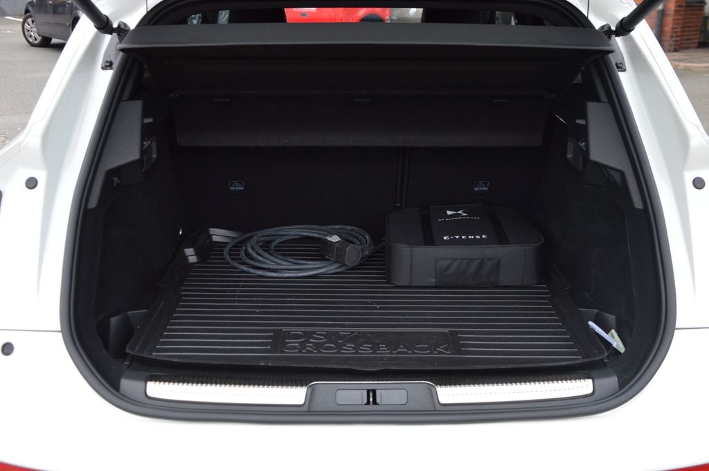 DS Automobiles DS7 (Crossback) 2021