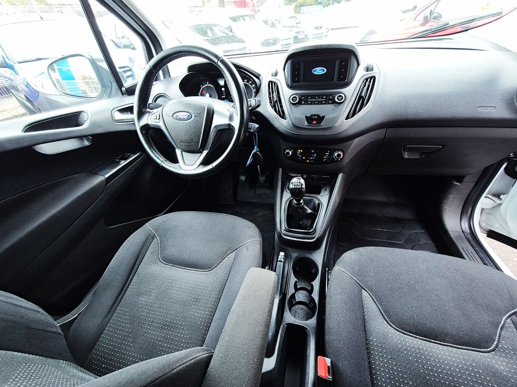 Ford Transit Courier 2019