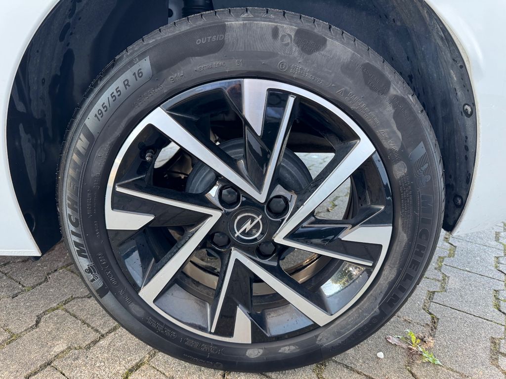 Opel Corsa 2024
