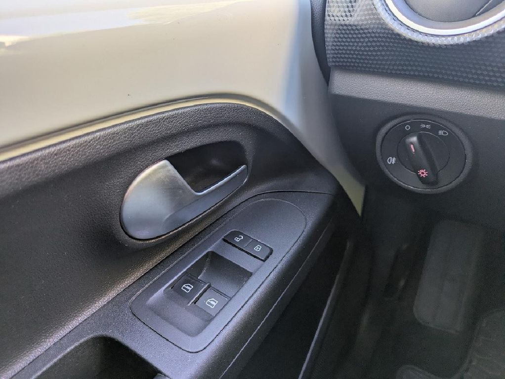 Volkswagen up! 2022