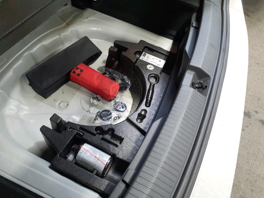 Volkswagen T-Roc 2023