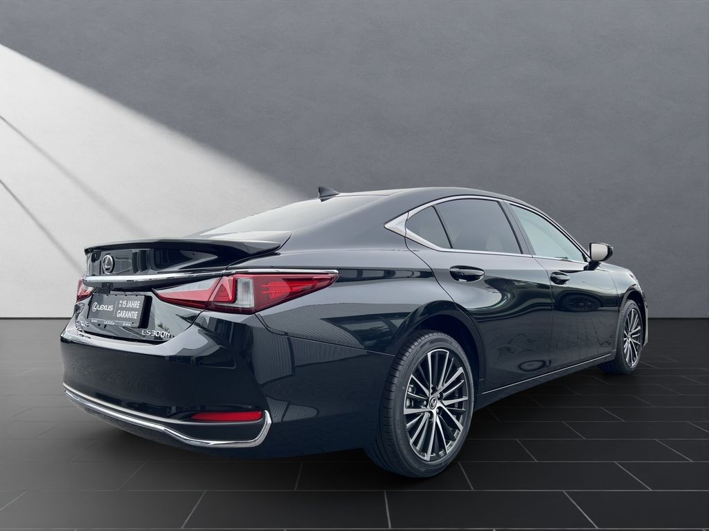 Lexus ES 300