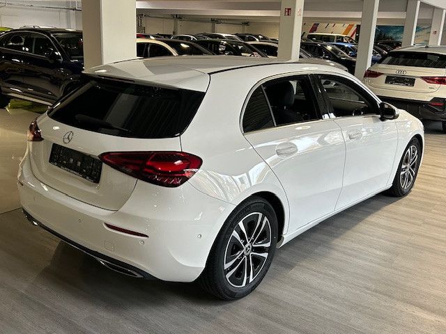 Mercedes-Benz A 180 2023