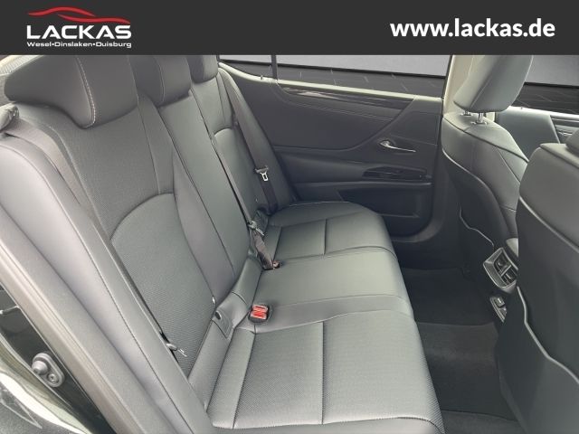 Lexus ES 300