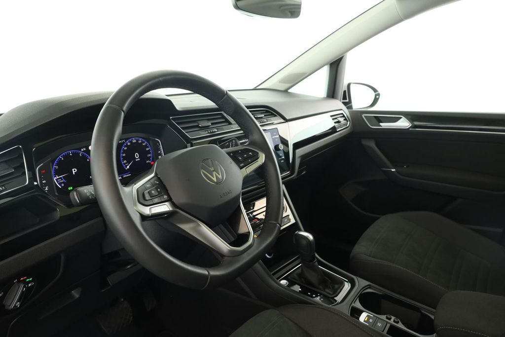 Volkswagen Touran 2025