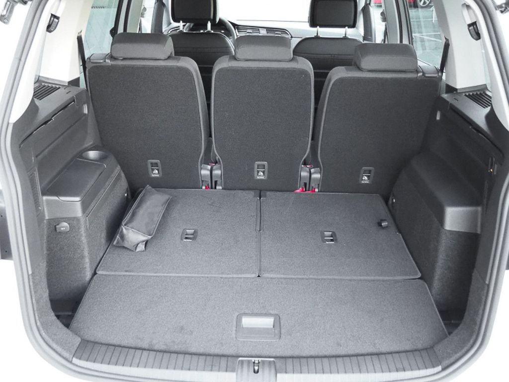 Volkswagen Touran 2025