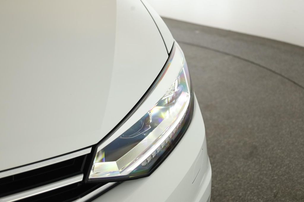 Volkswagen Touran 2025