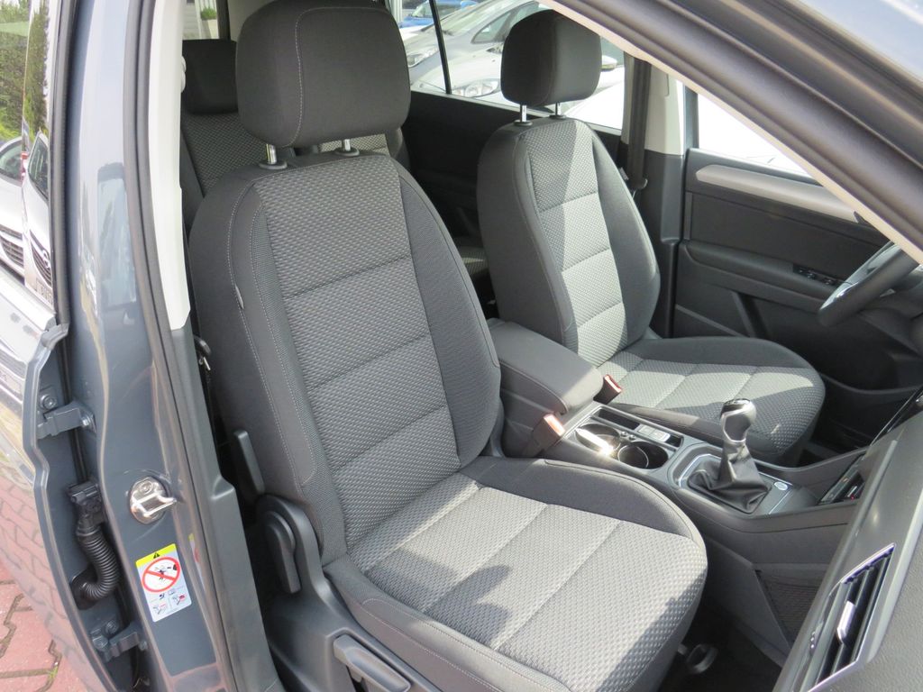 Volkswagen Touran 2025