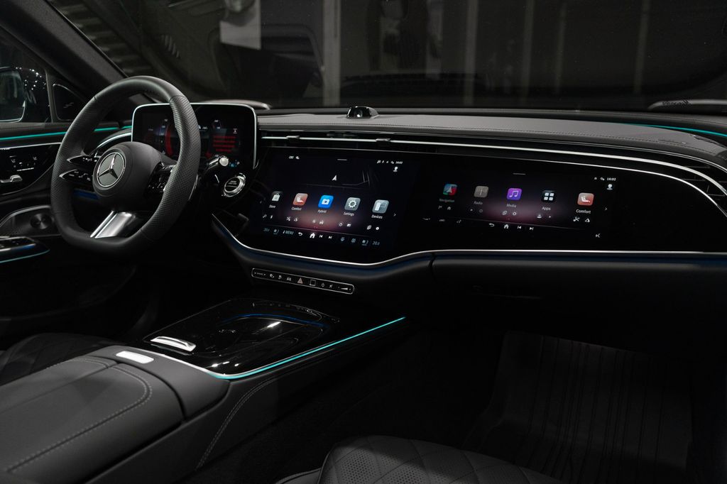 Mercedes-Benz E 300 2025