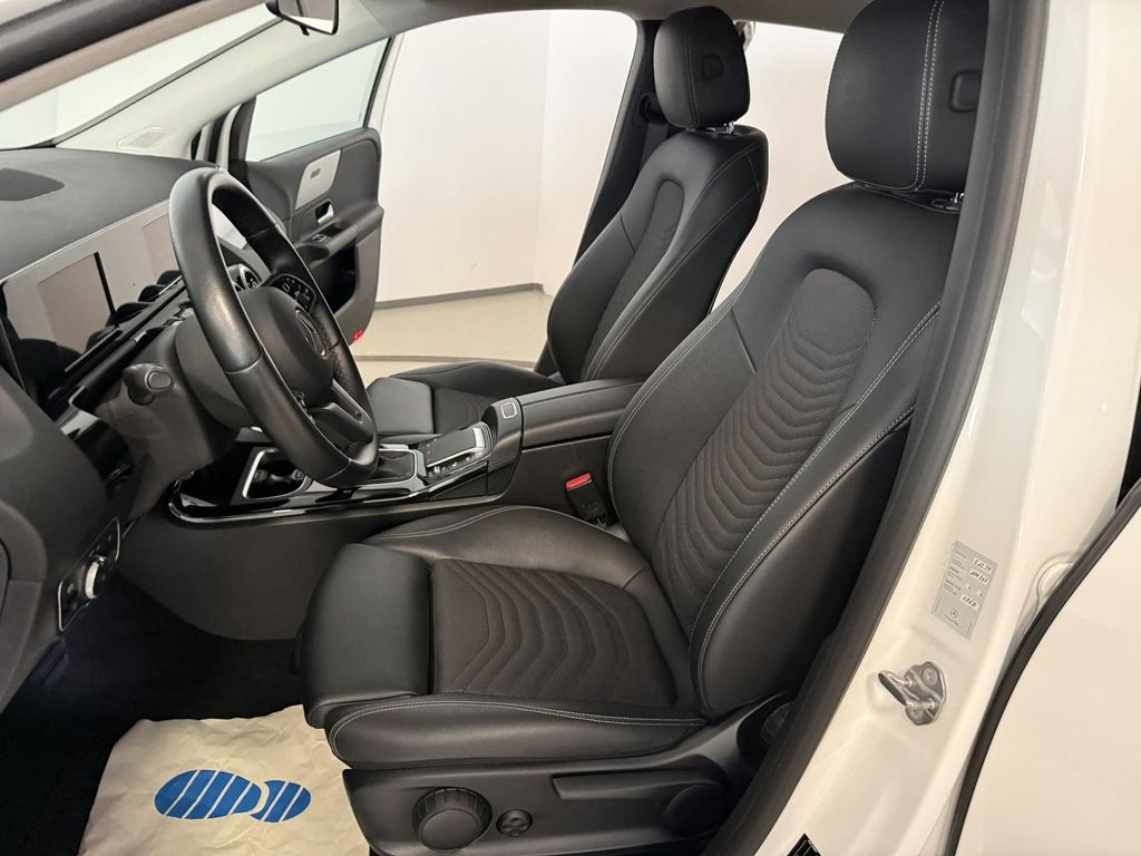 Mercedes-Benz B 180 2021