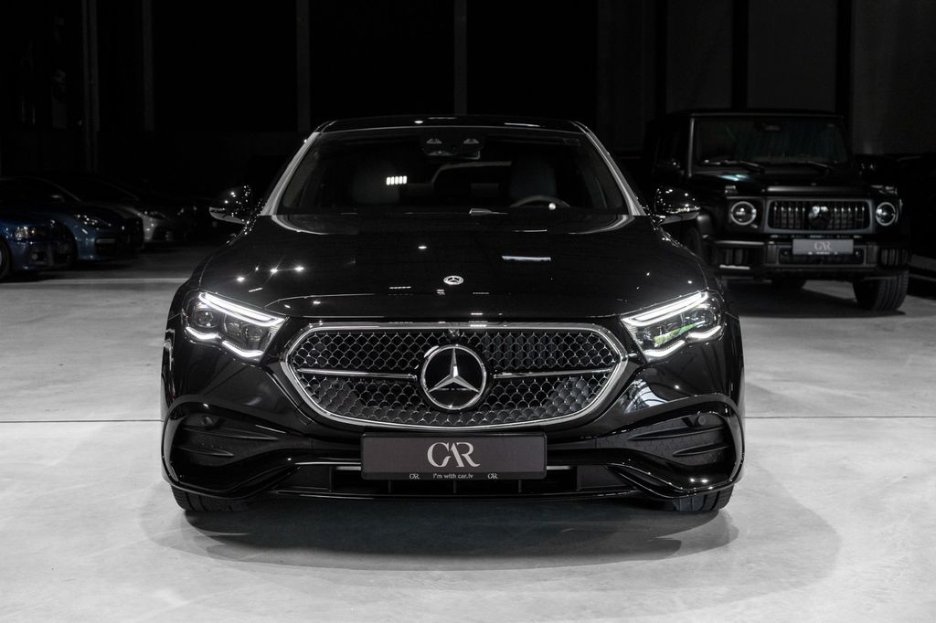 Mercedes-Benz E 300 2025