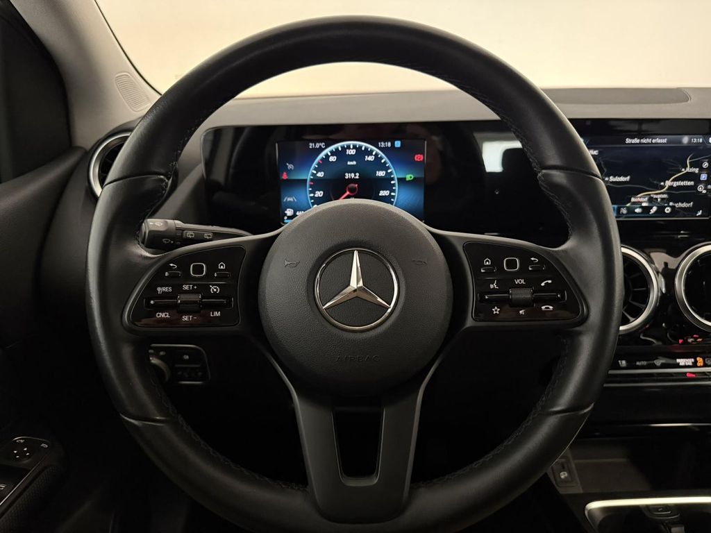 Mercedes-Benz B 180 2021