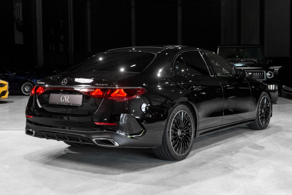 Mercedes-Benz E 300 2025